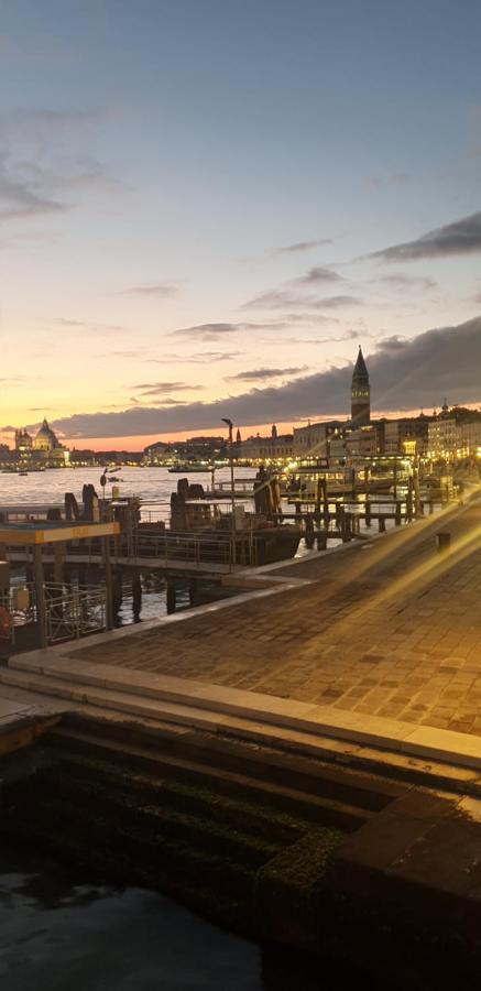 Beatiful Modern Flat Venice Centre With Private Lounge Green Area Relax Zewnętrze zdjęcie